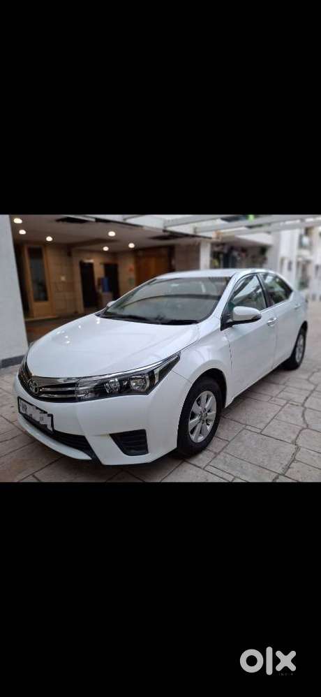 Toyota Corolla Altis 2013-2017 D-4d G, 2015, Diesel