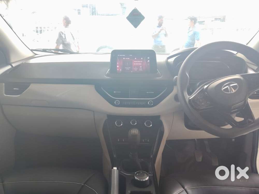 Tata Nexon, 2020, Petrol