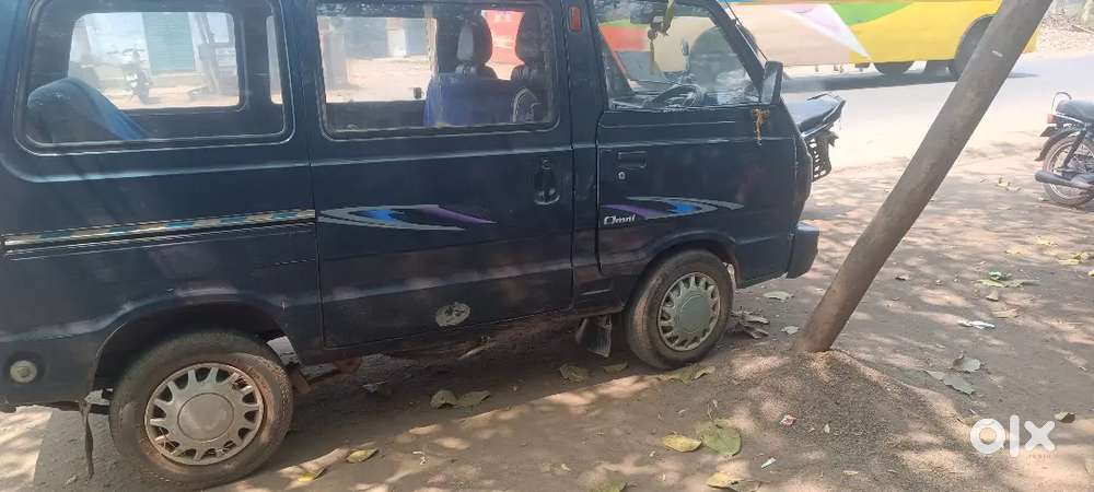 Maruti Suzuki Omni 2011 Petrol