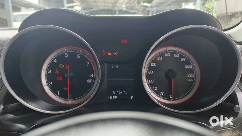 Maruti Suzuki Swift Vxi, 2021, Petrol