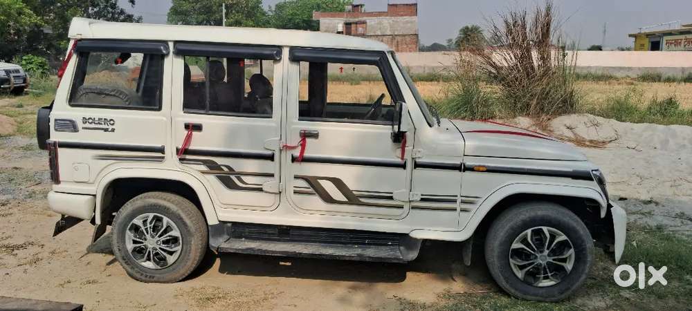 बोलेरो Slx 2wd 7star 2011 Model