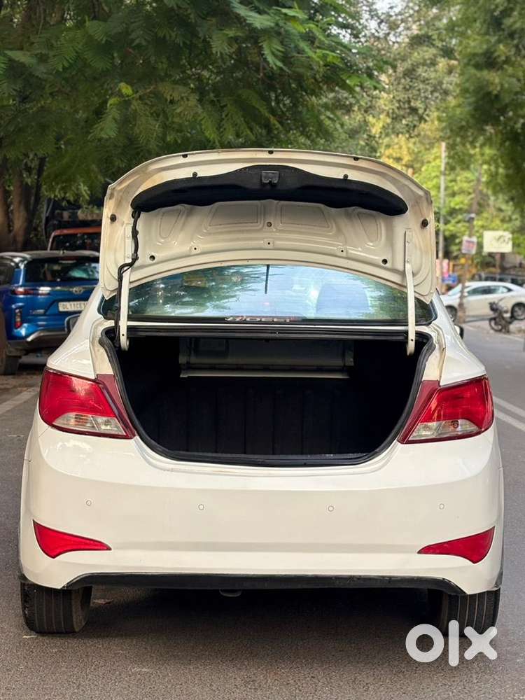 Hyundai Verna 2015-2016 1.6 Vtvt At S Option, 2015, Petrol