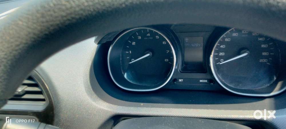 Tata Tiago 1.2 Revotron Xza, 2019, Petrol