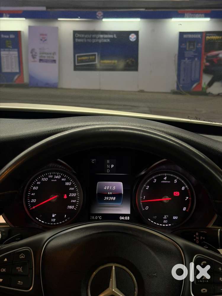 Mercedes-benz C-class 2018 39,000kms