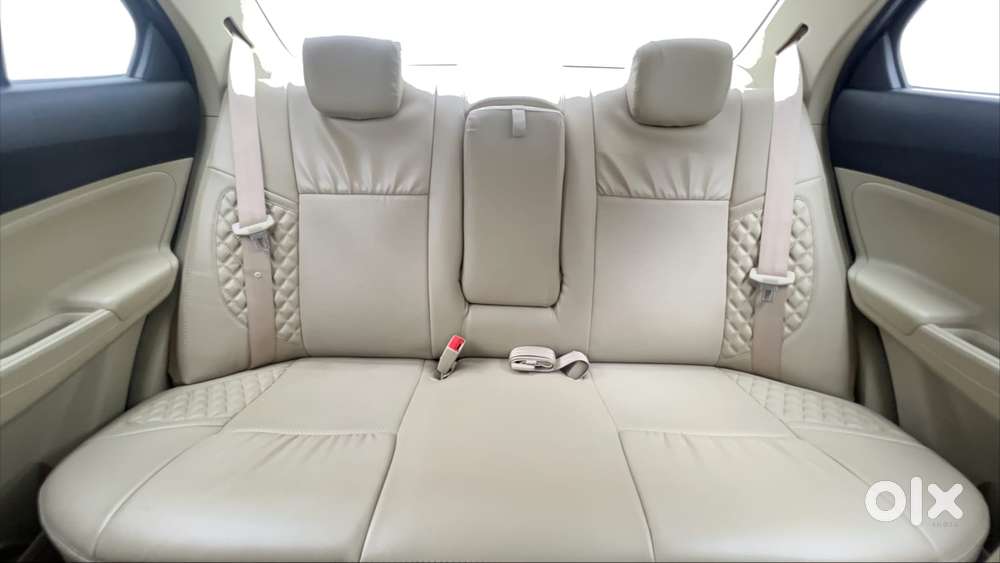 Maruti Suzuki Dzire Zxi Ags, 2022, Petrol