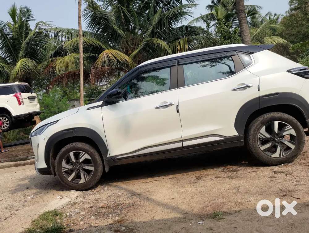 Nissan Magnite Tekna Dt 2025  10k Kms  Single Owner  Top Variant