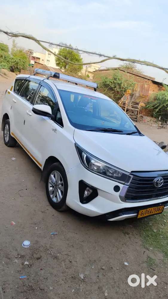 Toyota Innova Crysta 2017
