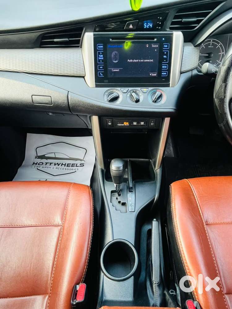 Toyota Innova Crysta 2.8 Gx At 8s, 2019, Diesel