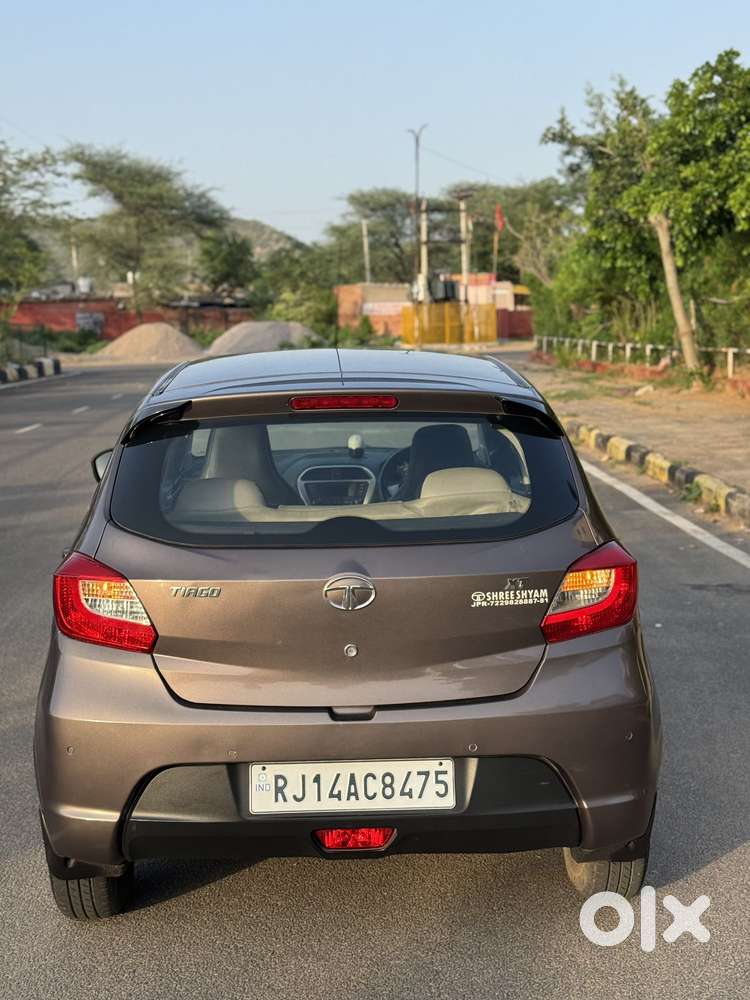 Tata Tiago 1.2 Revotron Xt Rhythm, 2016, Petrol
