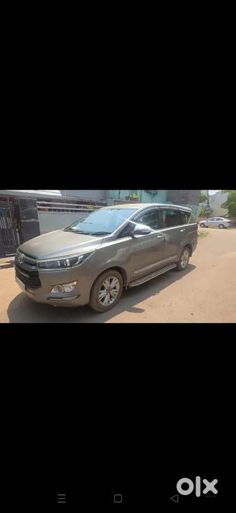Toyota Innova Crysta 2016