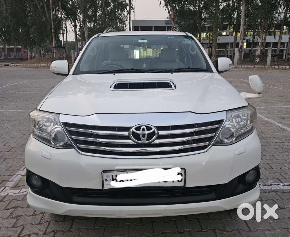Toyota Fortuner 3.0 4x2 Automatic, 2014, Diesel