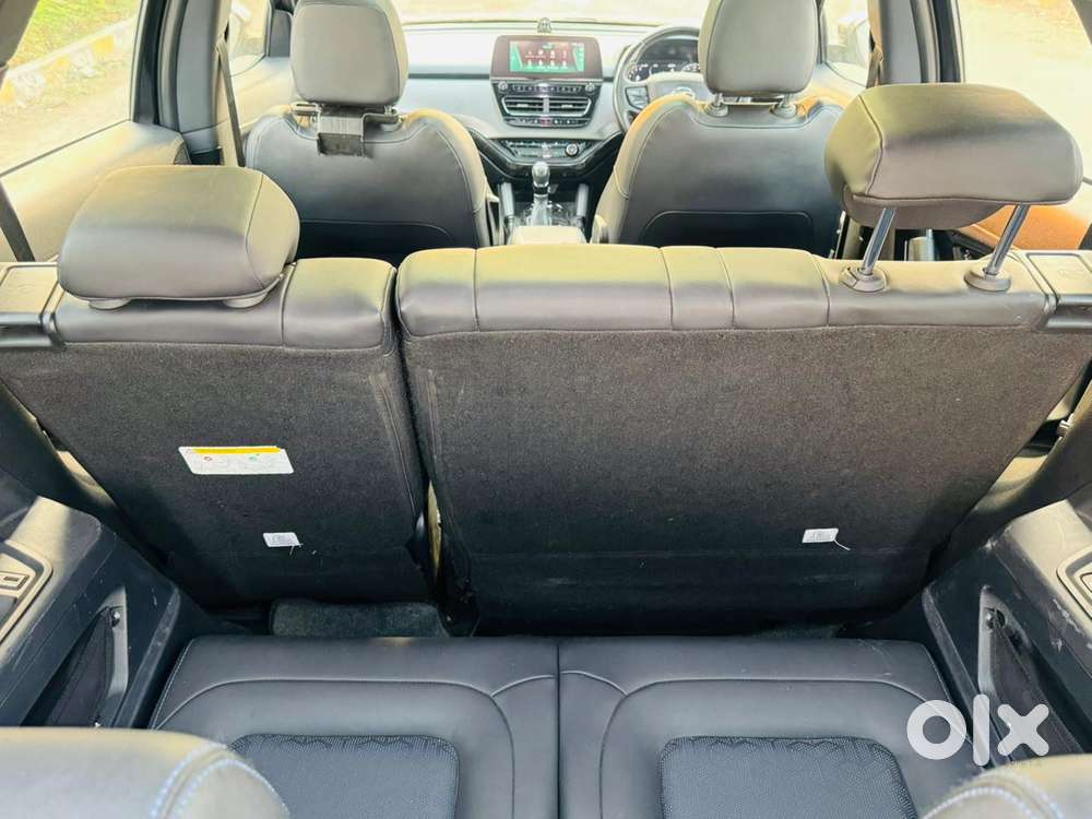 Tata Safari 2.0 Kryotec Xza Plus Dark Edition, 2022, Diesel