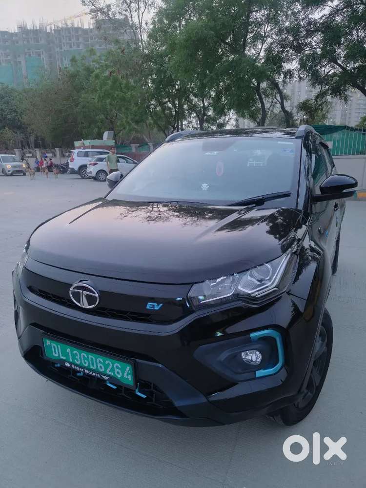 Tata Nexon Ev Xz+ Lux Dark Edition  2023  Top Model