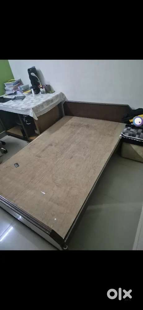 Single bed for sale