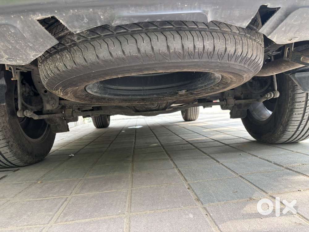 Mahindra Scorpio N Z4 Petrol Mt 7 Str, 2025, Petrol