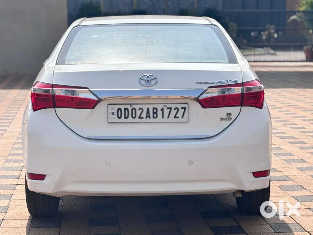 Toyota Corolla Altis 2013-2017 D-4d G, 2016, Diesel