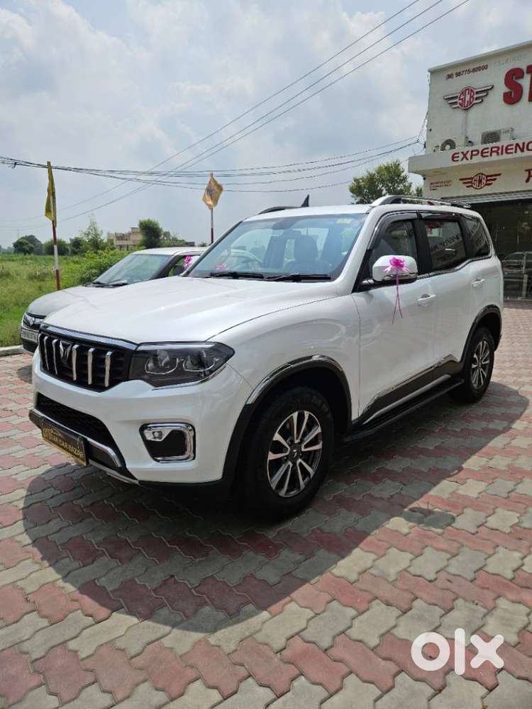 Mahindra Scorpio N Z8 Select Diesel At 2wd 7-seater, 2025, Diesel