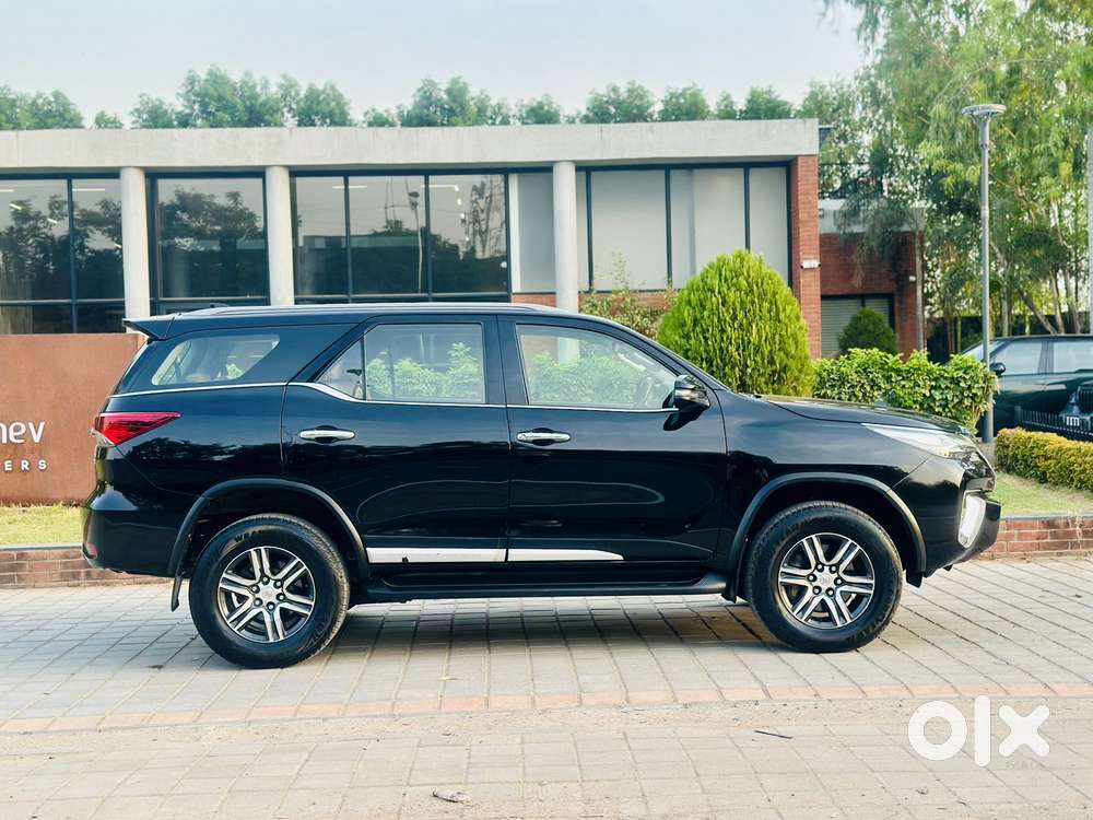 Toyota Fortuner 3.0 4x2 Automatic, 2020, Diesel