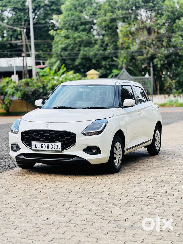 Maruti Suzuki Swift Vxi + Manual, 2024, Petrol