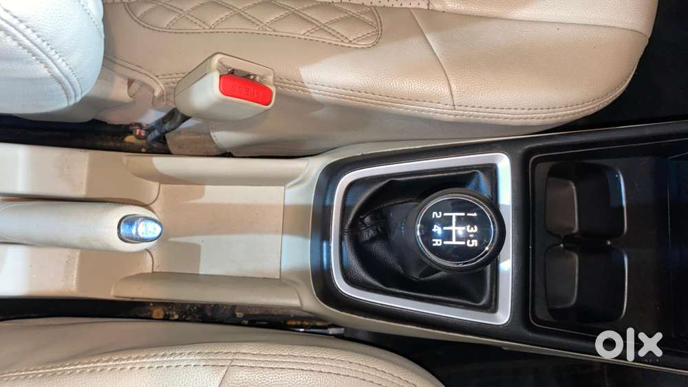 Maruti Suzuki Swift Dzire Zxi + Mt, 2020, Petrol