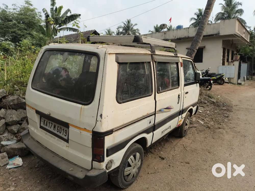 Maruti Suzuki Omni 2006