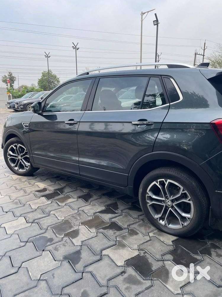 Skoda Kushaq 1.0 Tsi Style At (6 Airbags), 2024, Petrol