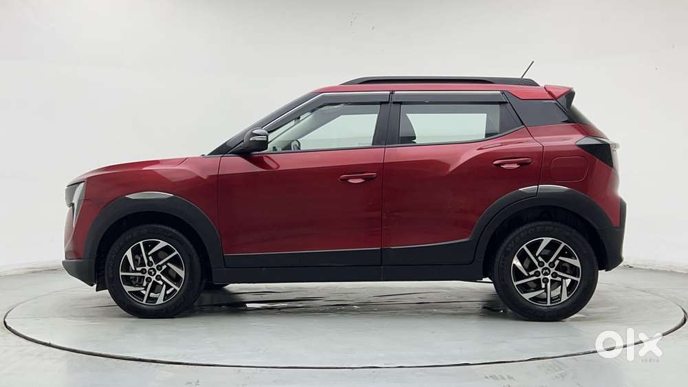 Mahindra Xuv 3xo Ax5 Ds Mt, 2024, Diesel