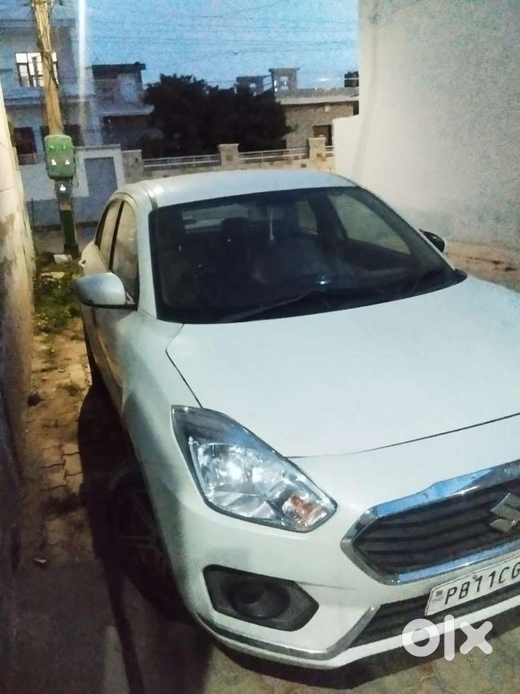 Maruti Suzuki Swift Dzire 2017 Diesel 125000 Km Driven