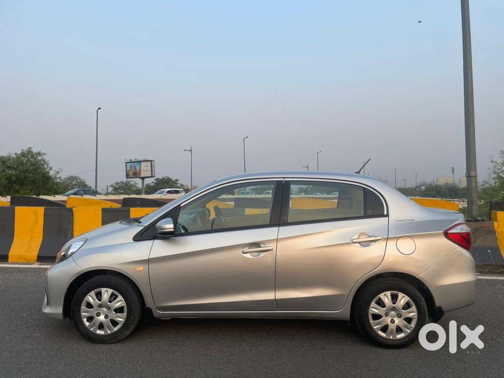 Honda Amaze I-vtec Privilege Edition, 2017, Petrol