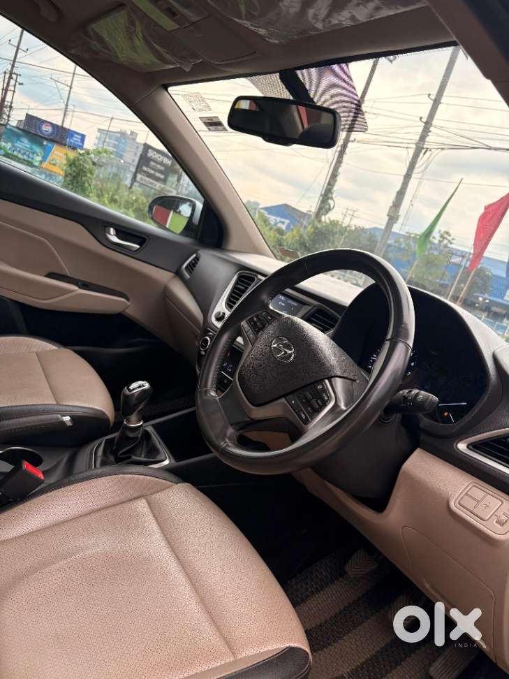 Hyundai Verna 1.6 Sx (o) Vtvt, 2018, Petrol