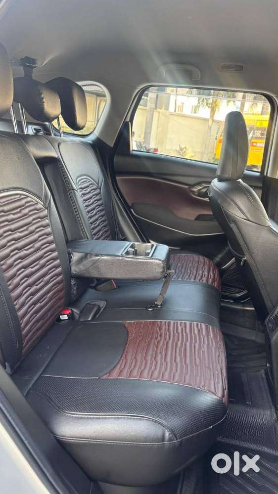 Maruti Suzuki Grand Vitara, 2025, Petrol