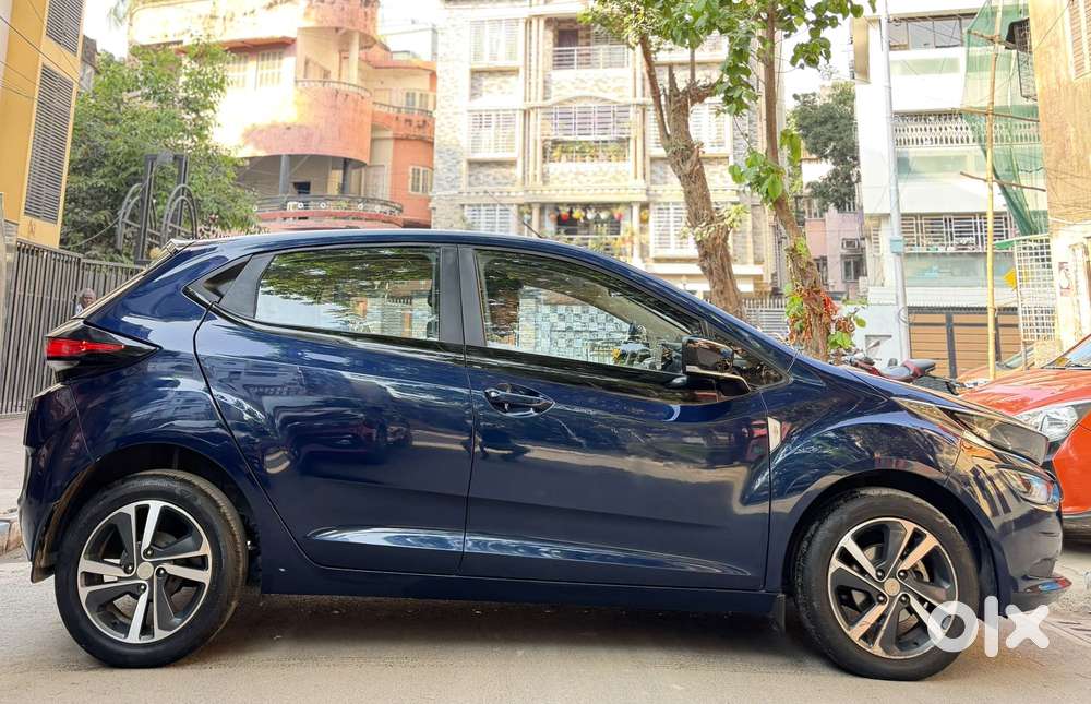Tata Altroz 1.2 Xza Petrol Dct, 2022, Petrol
