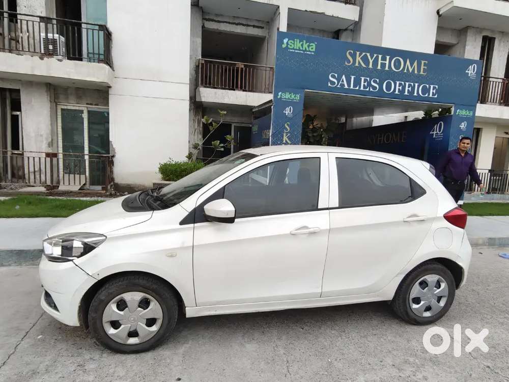 Tata Tiago Revotron 2017