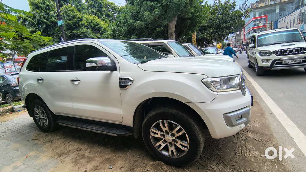 Ford Endeavour 2.2 Titanium At 4x2 Sunroof, 2018, Diesel
