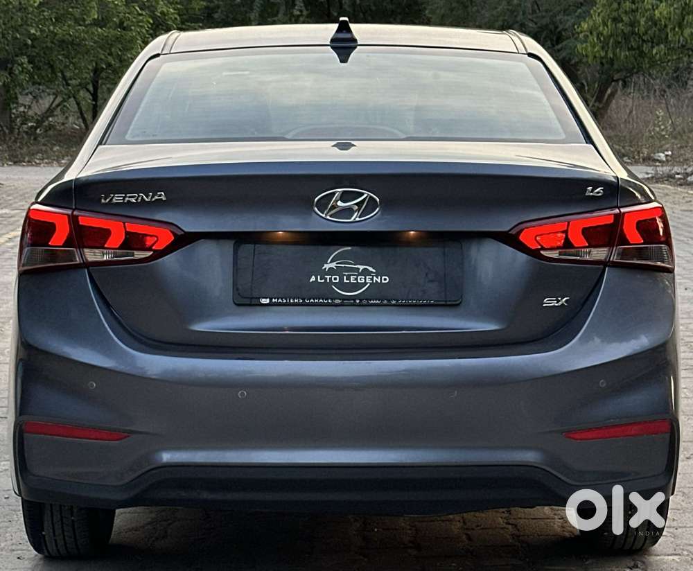 Hyundai Verna 1.6 Sx (o) Vtvt, 2018, Petrol