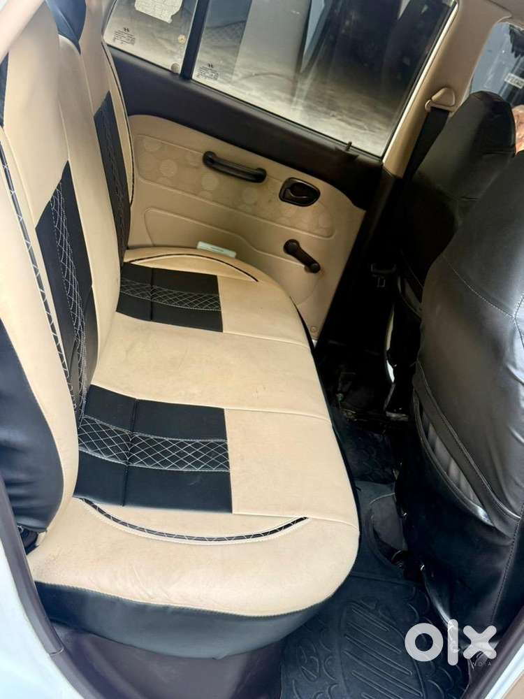 Hyundai Car 2011 Petrol