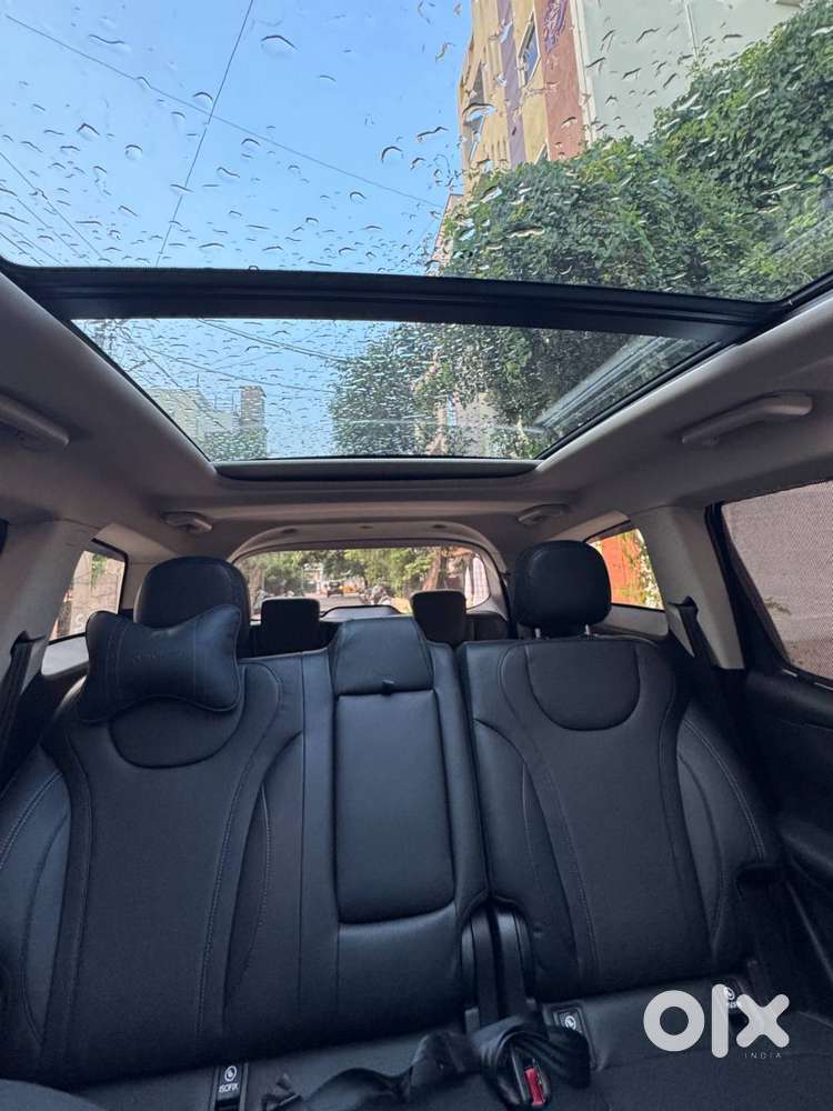 Mahindra Xuv700 Diesel 2025 Ebony Edition
