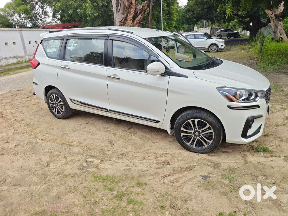 Maruti Suzuki Ertiga Zxi Cng 2024