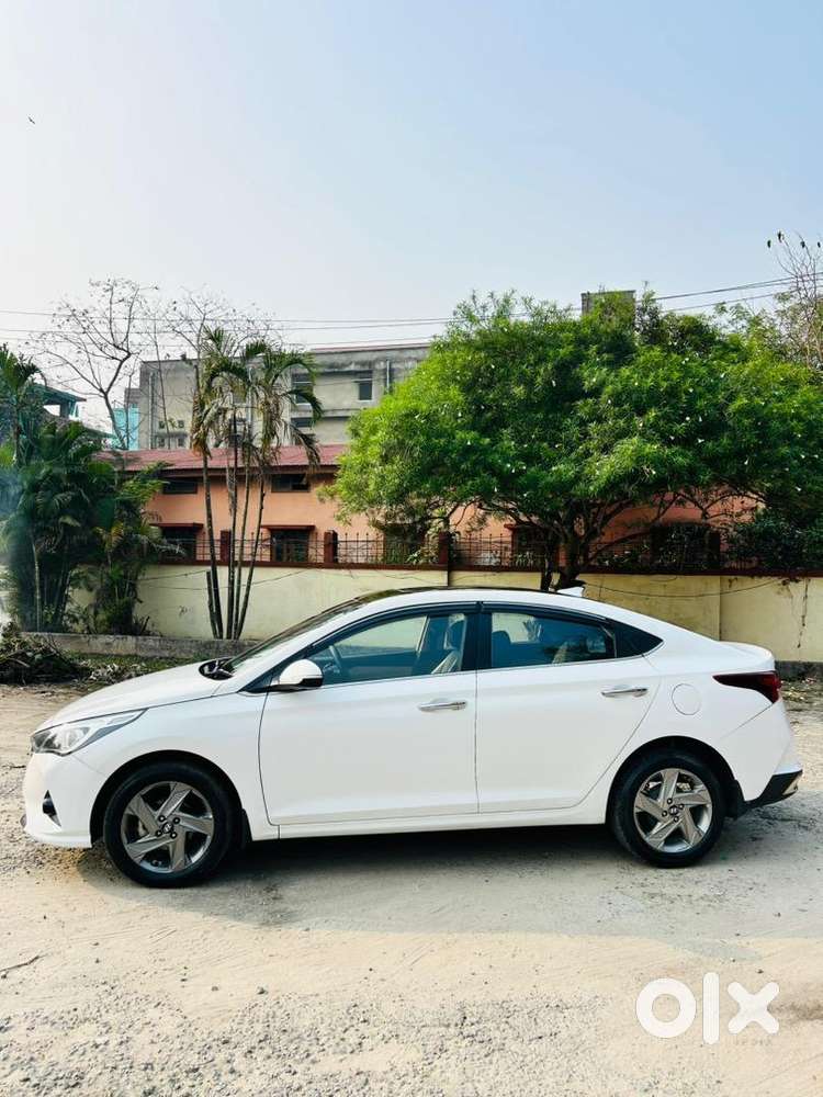 Hyundai Verna 2022 Petrol Well Maintained