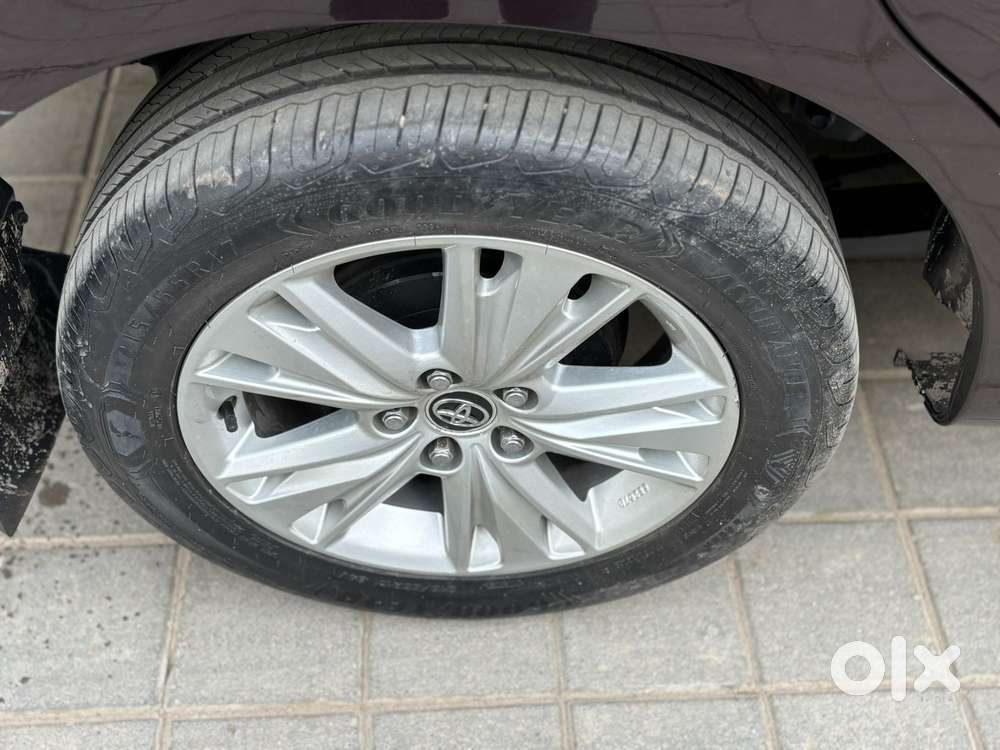 Toyota Innova Crysta 2.4 Zx Mt, 2019, Diesel