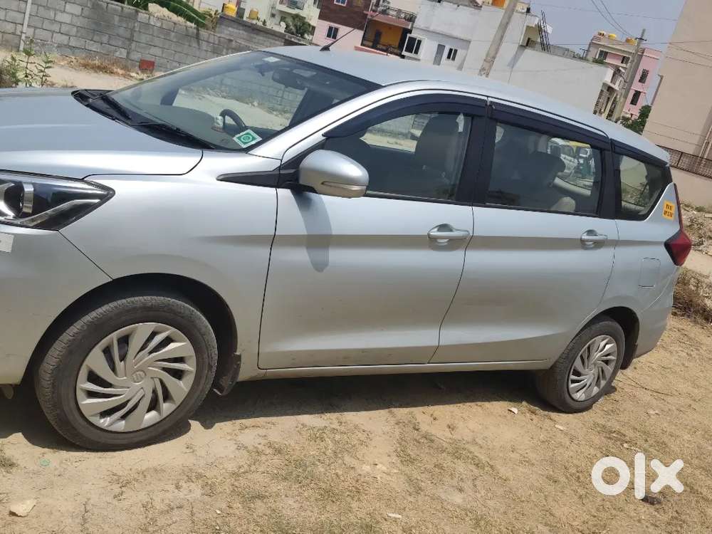 Maruti Suzuki Ertiga Vxi 2024