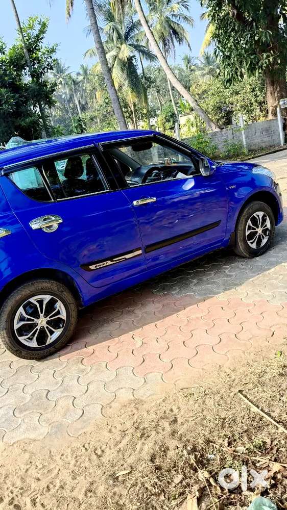 Swift Maruti Suzuki 2015, Vxi Automatic, Petrol