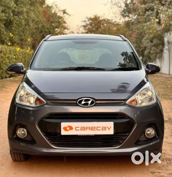 Hyundai Grand I10 2013-2016 At Sportz, 2016, Petrol