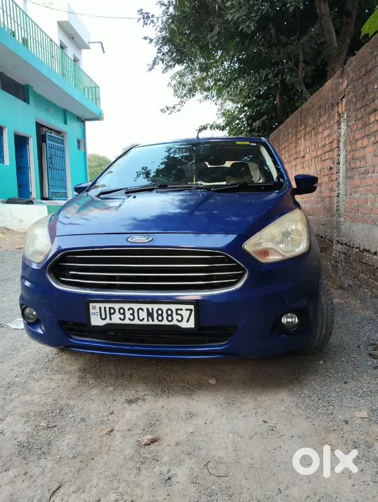 Ford Aspire Titanium Blu 2016