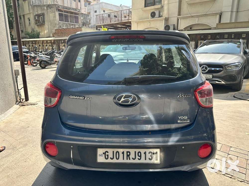 Hyundai Grand I10 2015 Petrol 87860 Km Driven