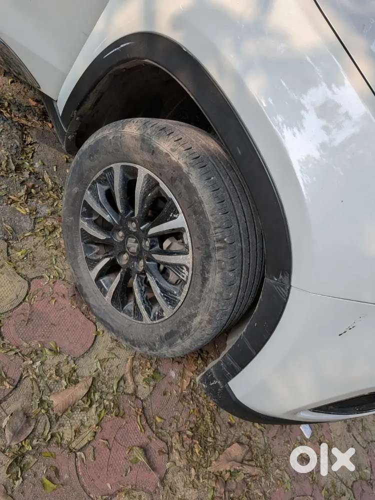 Maruti Brezza Zxi 2020