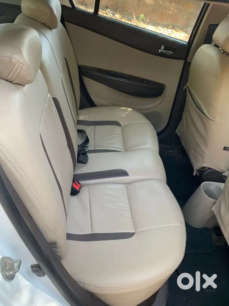 Hyundai I20 2011 Petrol Well Maintained