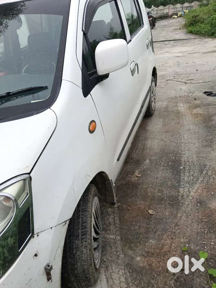 Un Touch Gadi H Koi Kami Nhi H Service Abhi Karai Gye H Fix Price 60k