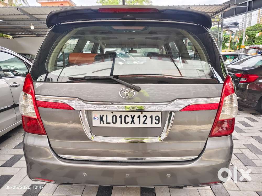 Toyota Innova 2.5 G (diesel) 7 Seater Bs Iv, 2013, Diesel