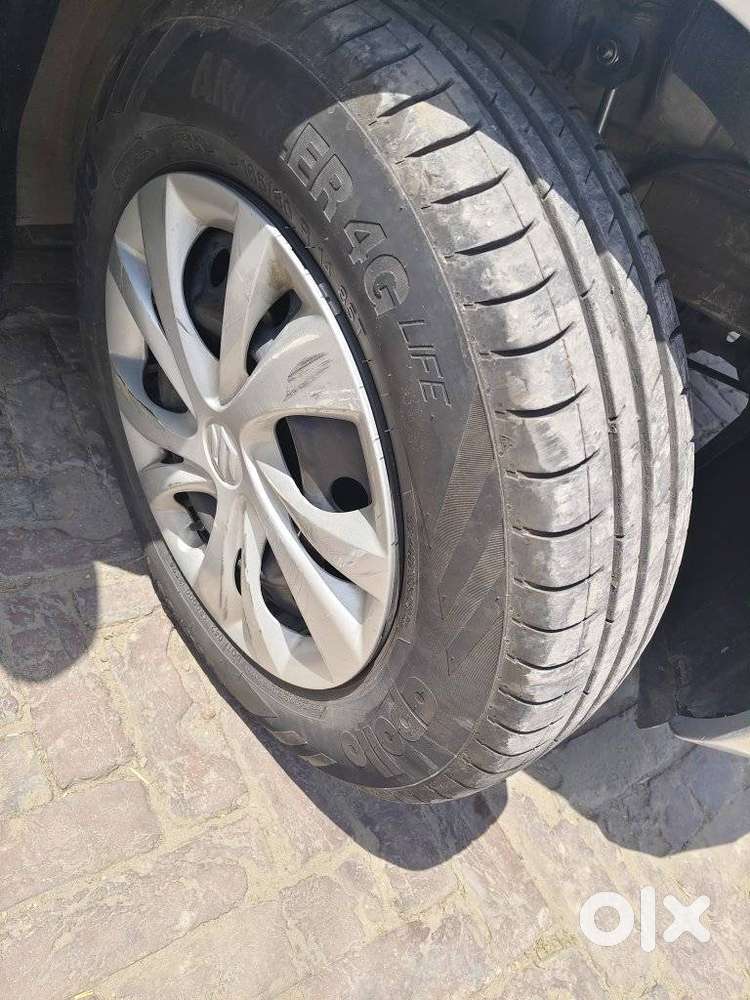 Maruti Suzuki Swift Vxi + Manual, 2018, Petrol